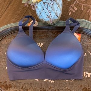 NWT Wireless Comfy Bra